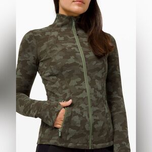 Lululemon Define Jacket
Heritage Camo Dark Olive Green Twill